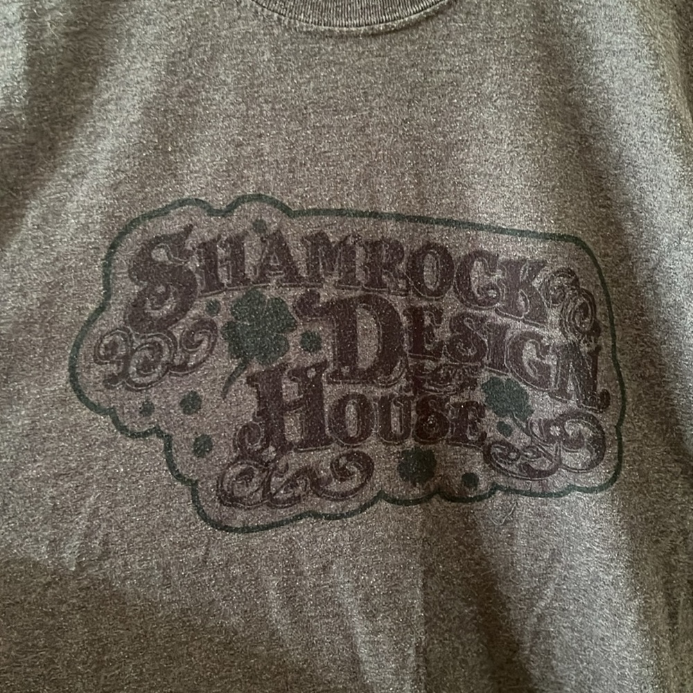 Men’s large short sleeve shirt shamrock design
